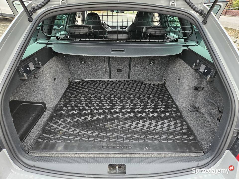 Skoda Octavia RS 2015 20 TSI 220 pełna historia czujnik zmierzchu Rzeszów sprzedam