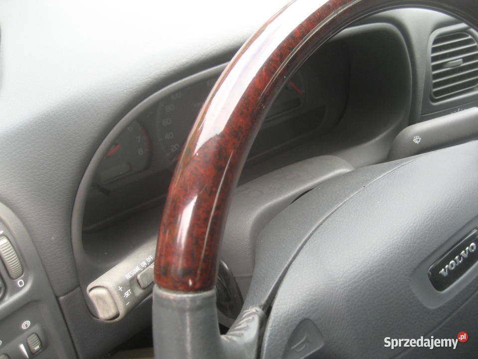 volvo v40 s40 lift 0003r kierownica skóra drewno wielkopolskie