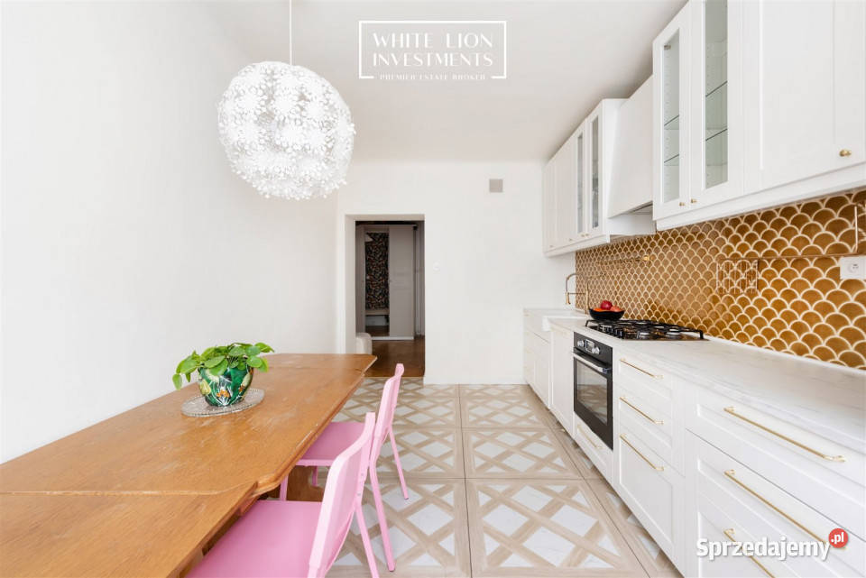 Mieszkanie do sprzedania 7625m2 3pokojowe kamienica Sprzedaż Warszawa sprzedam