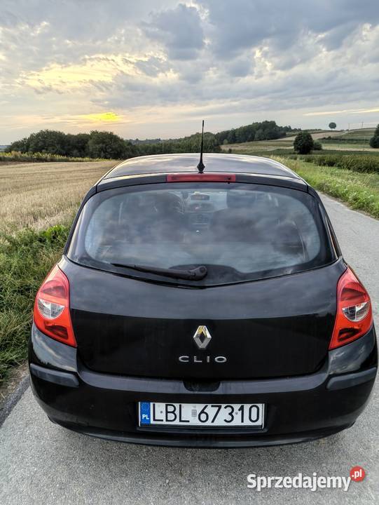 Renault Clio 12 Benzyna 2009 czarny Clio Frampol