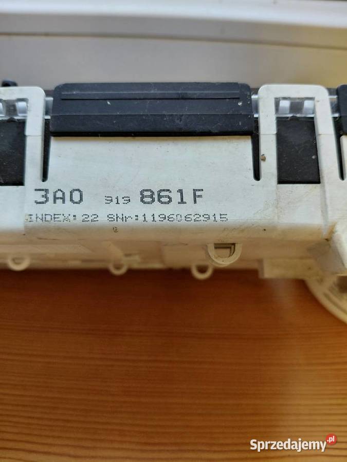 Licznik samochodowy VW Passat B4 19 tdi 110 Rok produkcji 1996 Gostynin sprzedam