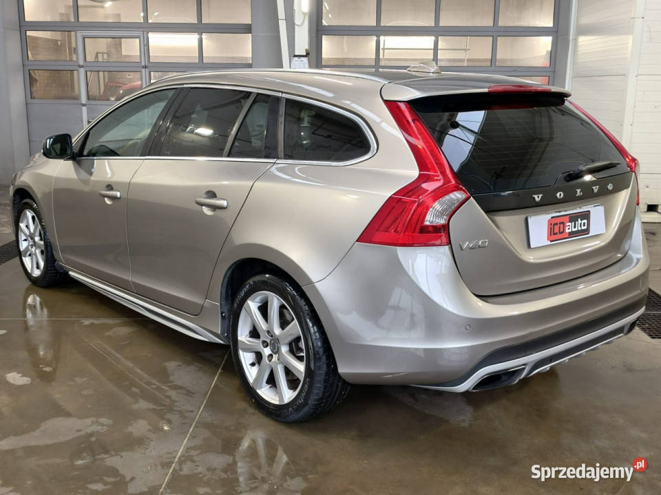 Volvo V60 20 diesel 150 automat skóra xenon Kęty