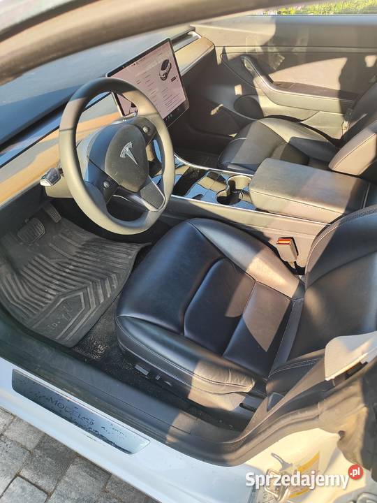 Tesla Model 3 2020 Europa gwarancja hak zachodniopomorskie Maszewo