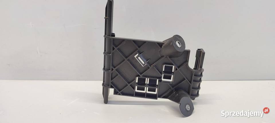 VW TIGUAN II MOCOWANIE STEROWNIKA 5QA906507B osobowe Akumulatory Motoryzacja