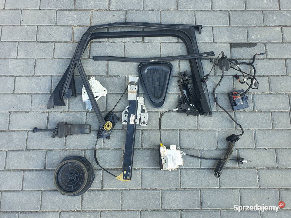 Tapicerka boczek drzwi Audi A4 B8 lewy tył avant Ełk sprzedam