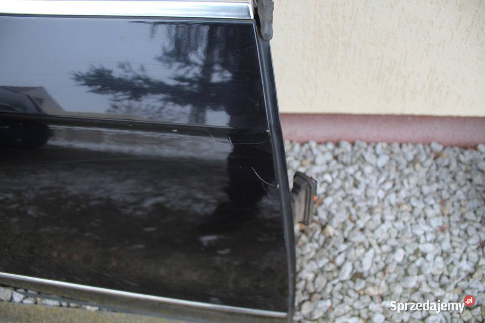 DRZWI PRAWY TYŁ LC9X VW PASSAT B6 KOMBI osobowe sprzedam