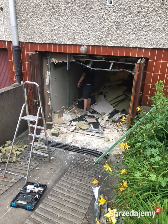 Wywoz mebli wywoz smieci Warszawa Oproznianie