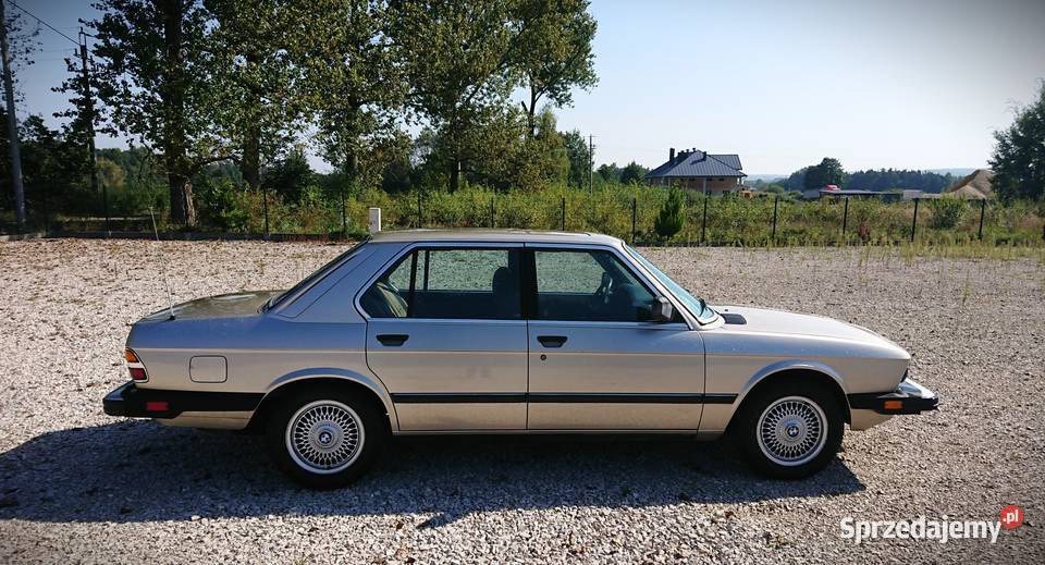 BMW 528e Klasyk wśród aut premium nieuszkodzony Busko-Zdrój