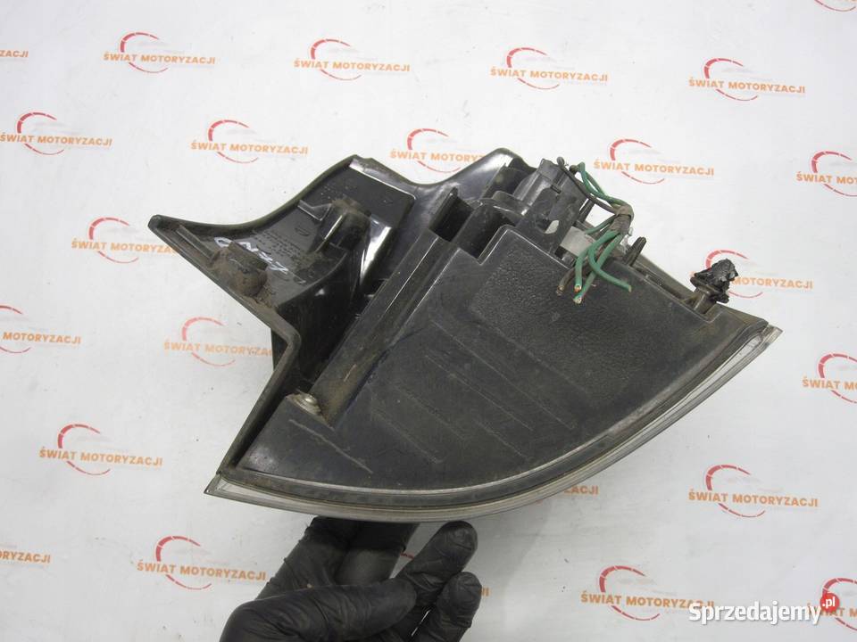 OUTLANDER LIFT II 11r lampa lewa tył 22087813 Kielce sprzedam