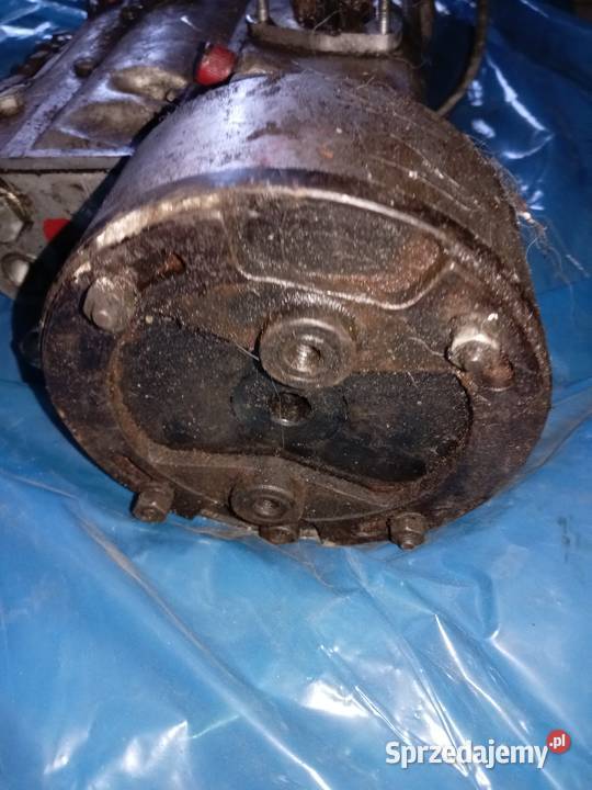 NOWA pompa wtryskowa silnik S359 STAR 200 i