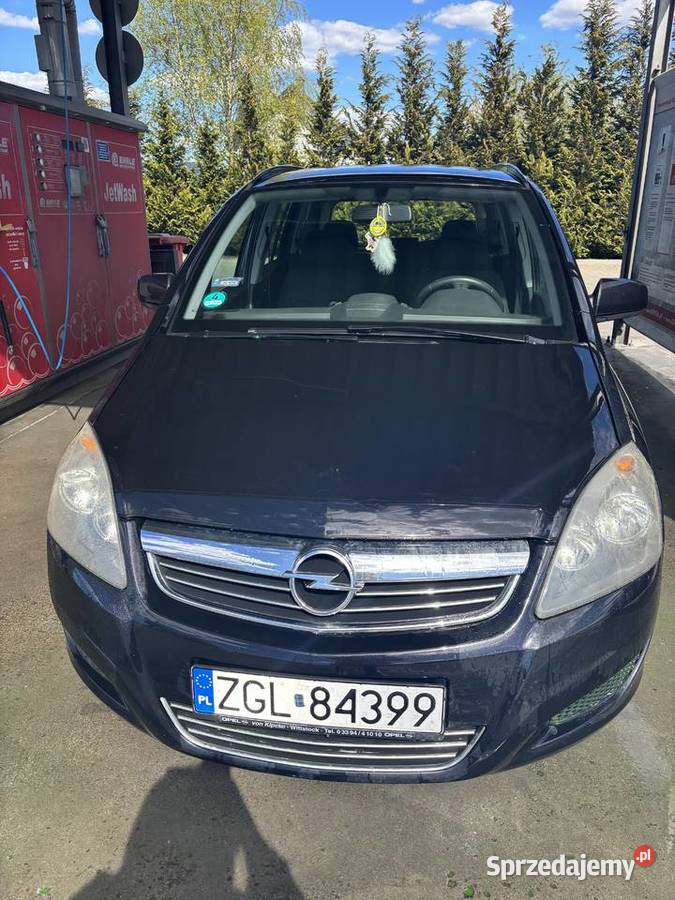 Sprzedam samochód Opel Zafira B Stargard