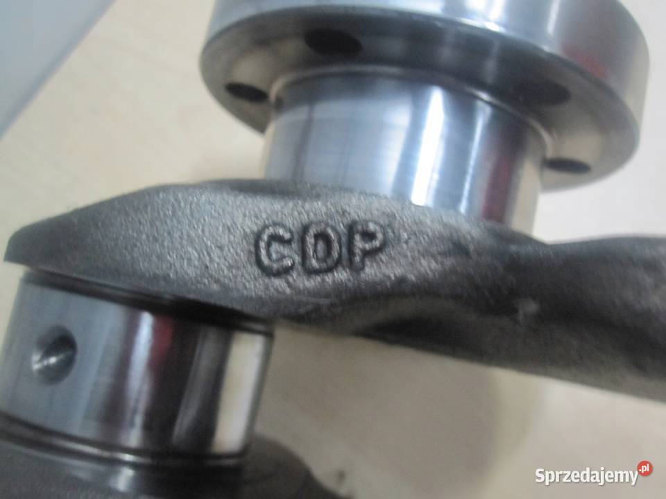 GOLF PASSAT EOS 16 TDI CAY 105 159 13r wał osobowe Blok silnika Kielce