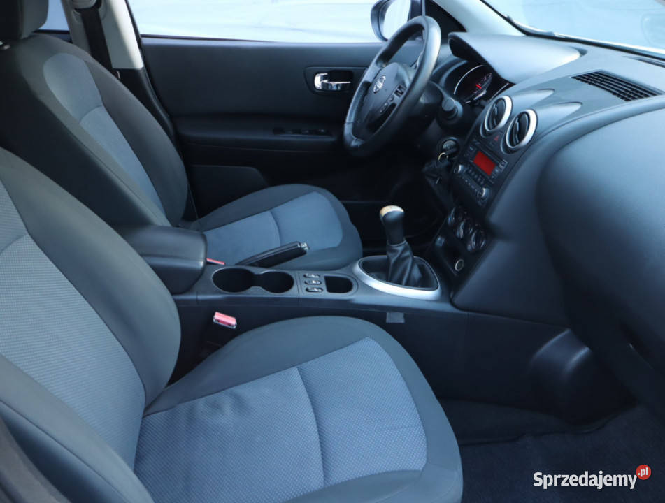 Nissan Qashqai2 16 i przyciemniane szyby