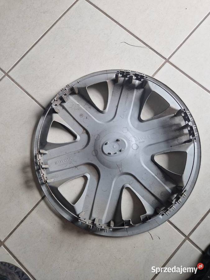 Oryginalny Kołpak Toyota 15 PZ443E866000 Złocieniec