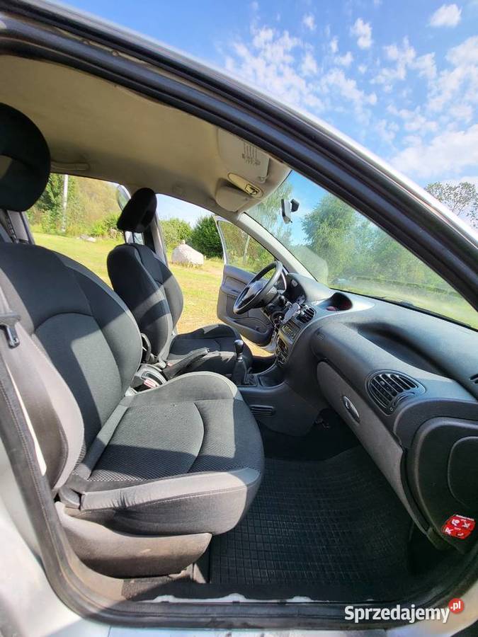 Samochód początkujących Hatchback mazowieckie