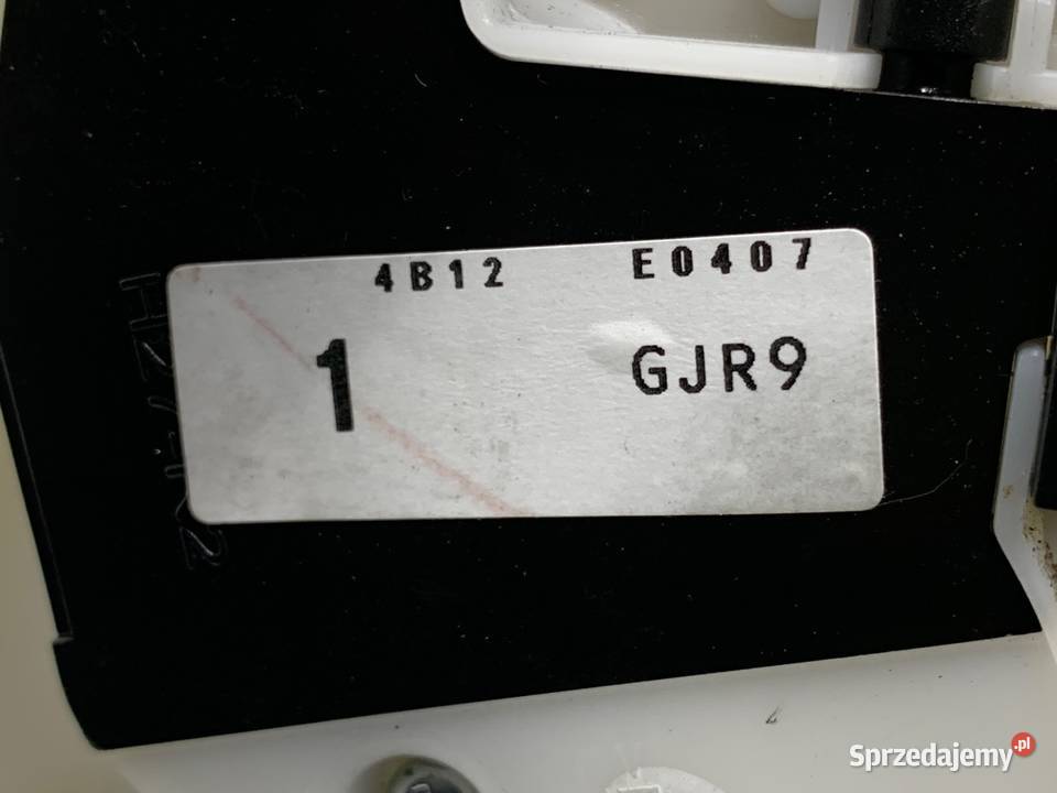 ZAMEK DRZWI PRAWY PRZÓD MAZDA 6 GJ SedanLimuzyna sprzedam