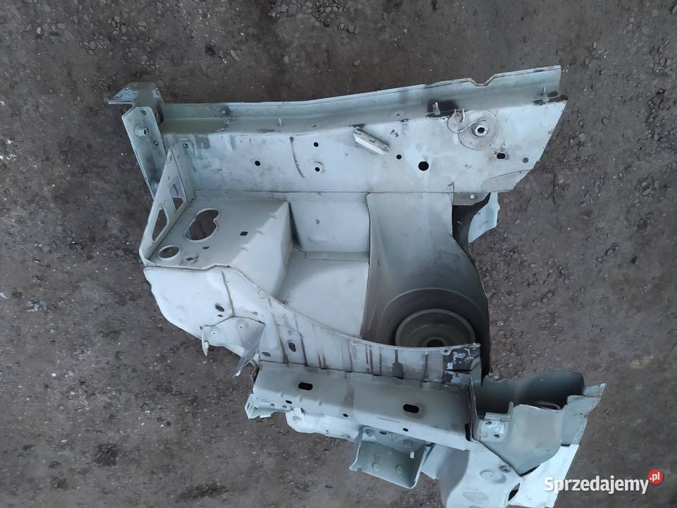 Podłużnica prawa Trafic III Vivaro B Nv300