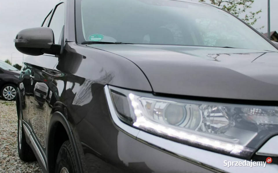 Mitsubishi Outlander 20 150NaviKamera2xalu III podgrzewane fotele Harklowa