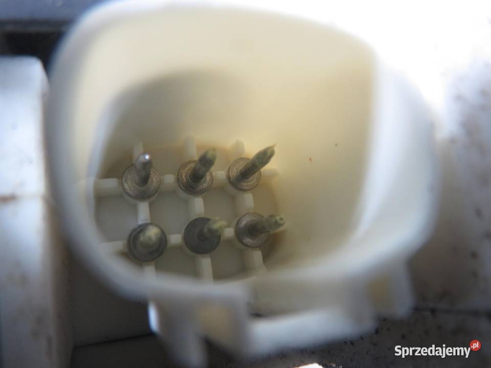 ZAMEK LEWY TYLNY VW SHARAN I osobowe