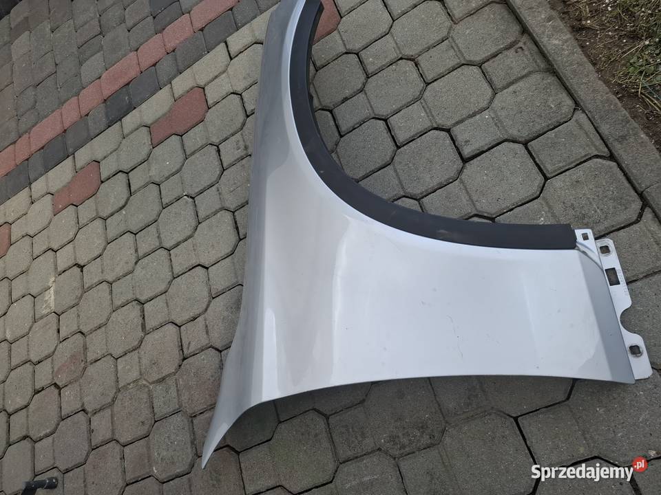 Sprzedam lewy przedni błotnik do Mercedes CLA Nowy Sącz