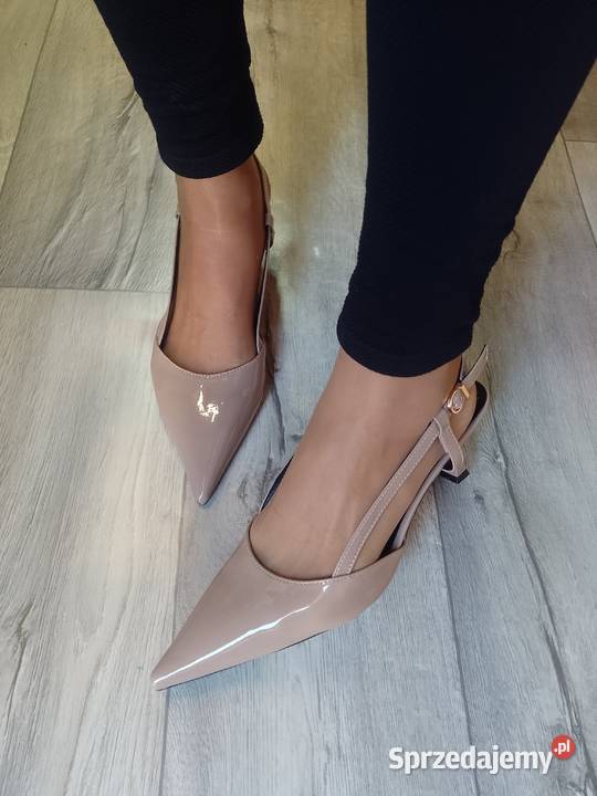 43 Beżowe czółenka wieczorowe z odkrytą piętą Kraków