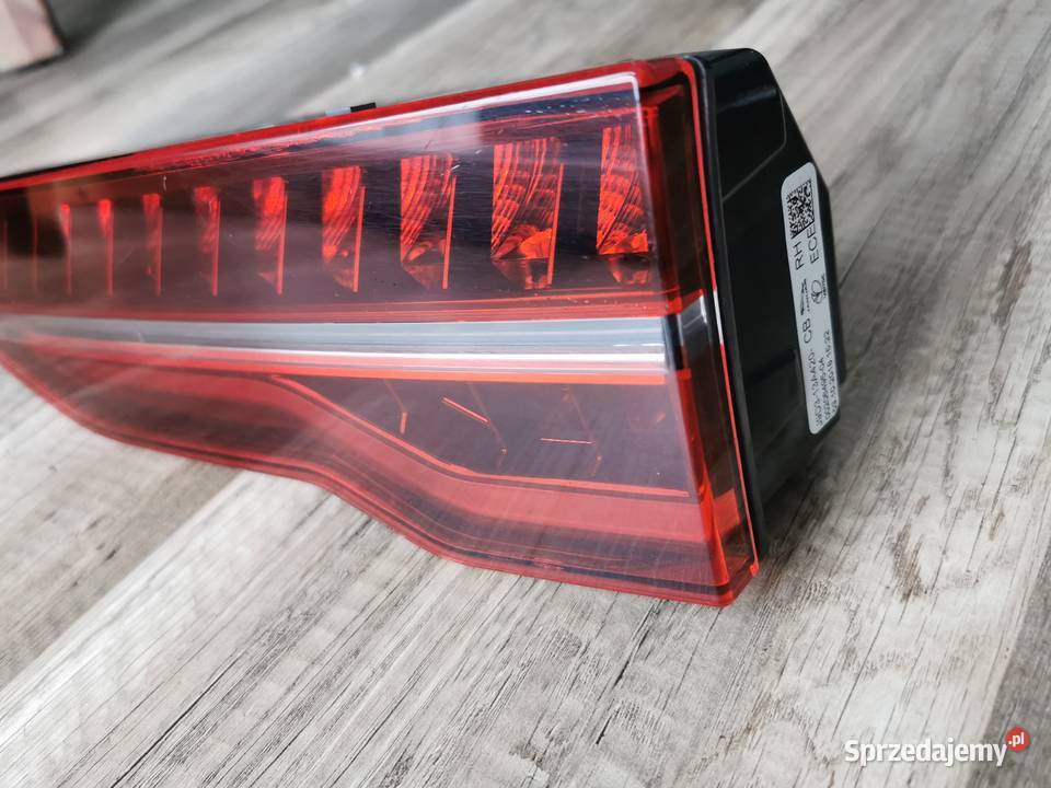 LAMPA PRAWY TYŁ TYLNIA JAGUAR IPACE J9D313A420CB Pielgrzymka