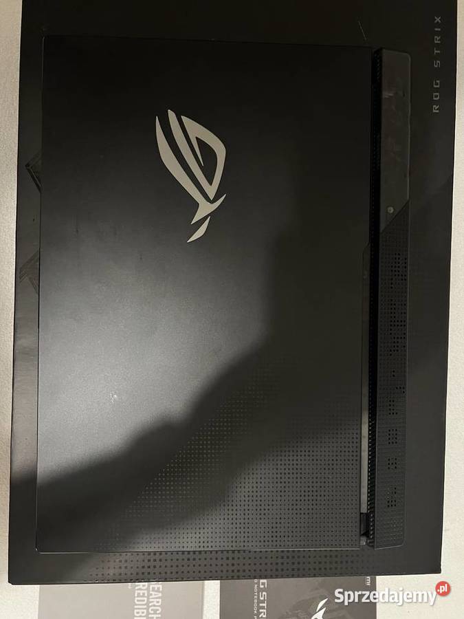 Asus rog strix G533QS rtx3080 ryzen 7 16gb ram sprzedam