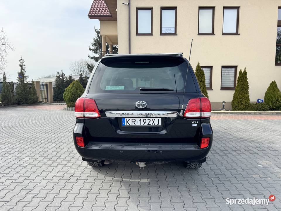 Toyota Land Cruiser V8 45d LC200 polski salon Węgrzce