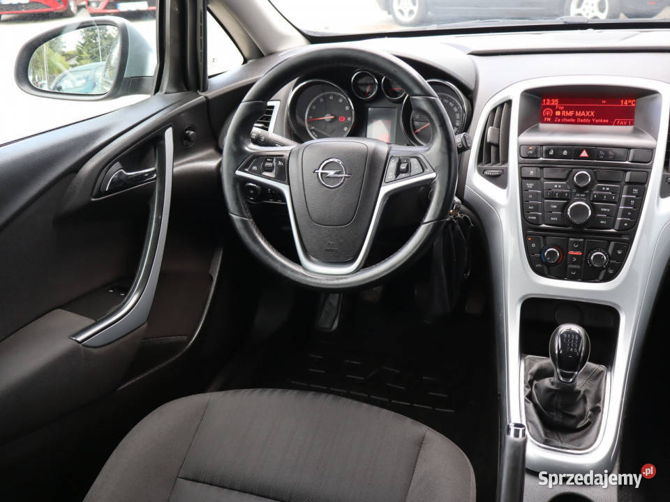 Opel Astra 14 T śląskie