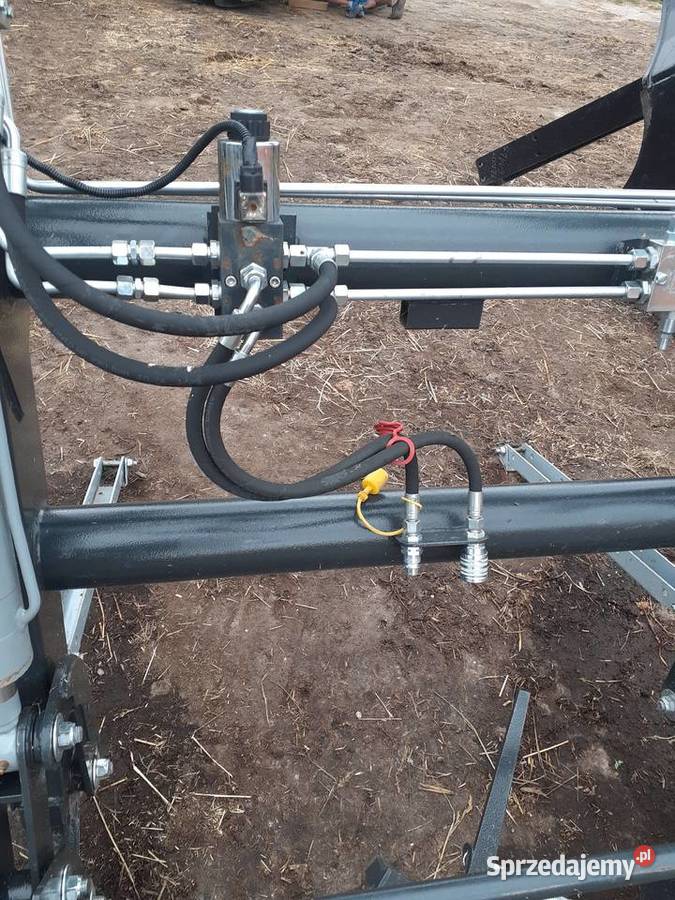 NOWY ladowacz czołowy tur fendt metal technik Pozostałe Konin