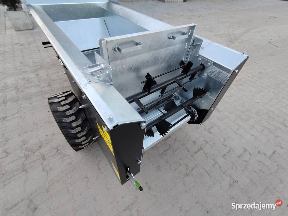 NOWY Rozrzutnik Obornika Mini 800 Jednoosiowy Wolsztyn