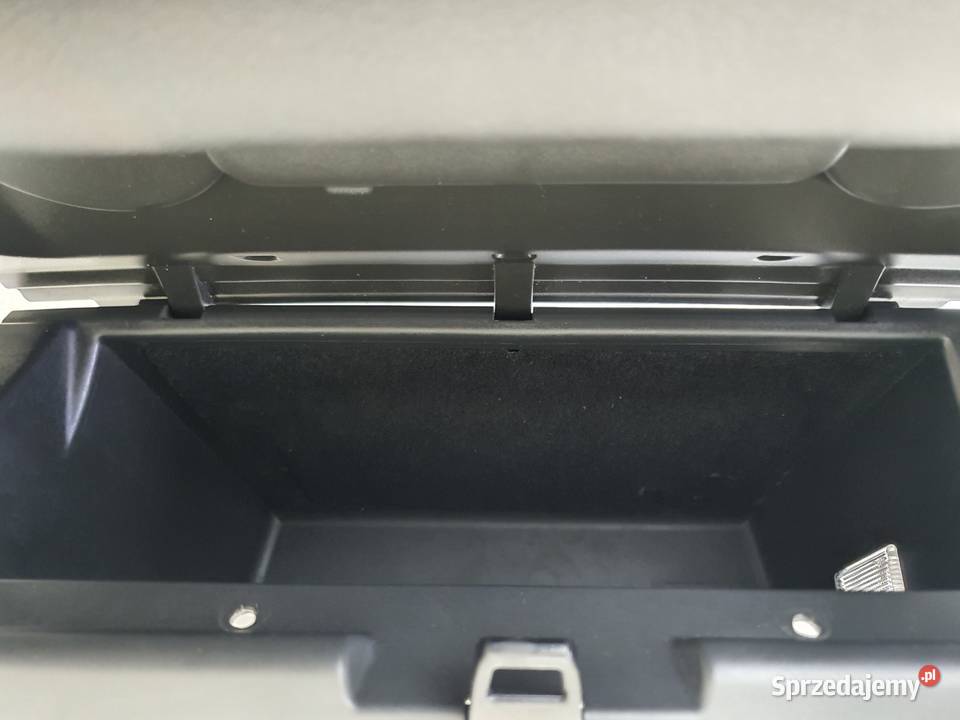 GLOVE BOX ASH GREY SCHOWEK PASAŻERA EUROPEJSKI osobowe Poznań sprzedam