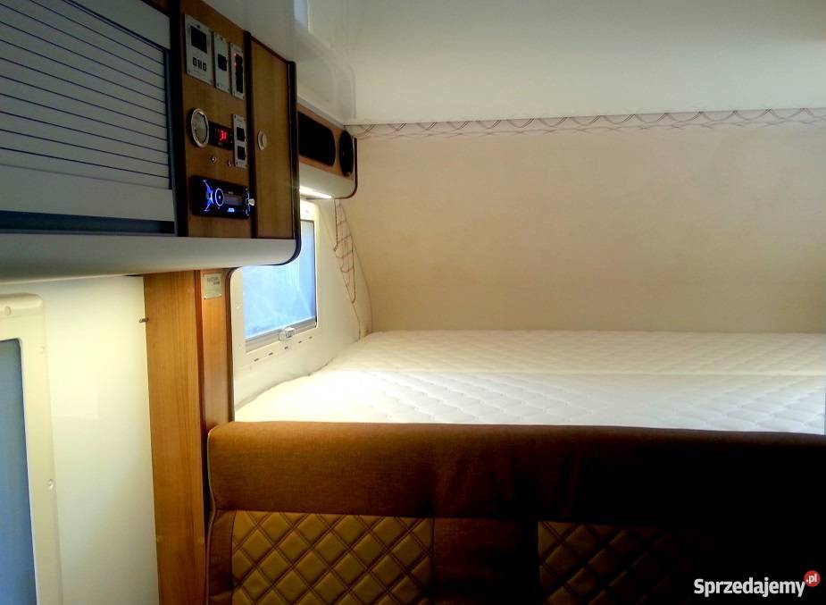 KAMPER zabudowa do Pickup 4x4 Stolno