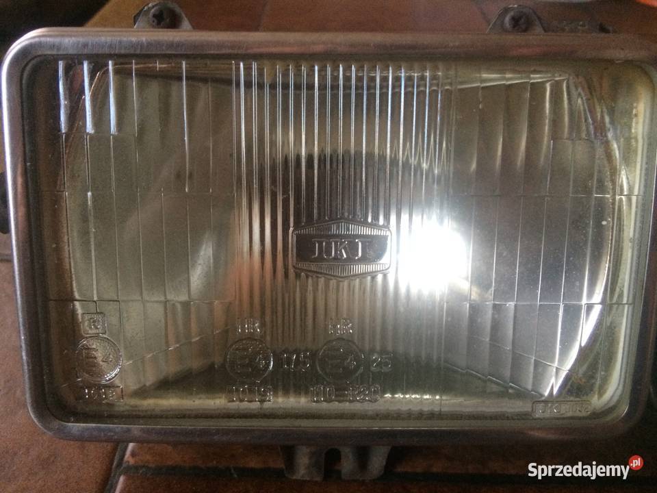 Reflektory Toyota Dyna ToyoAce Ly61 lampy IKI Kutno