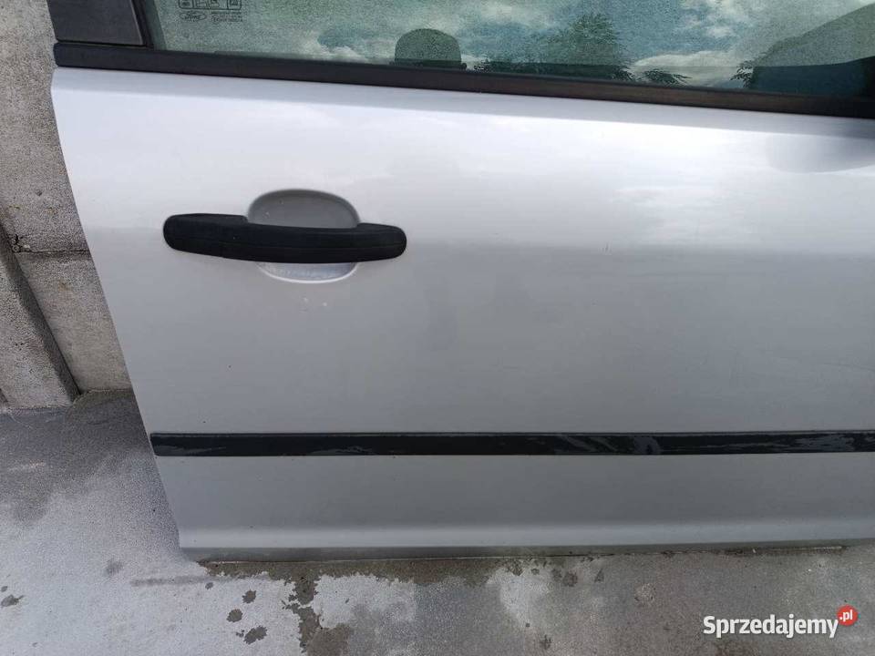 DRZWI PRAWY PRZÓD O3 FORD FOCUS MK2