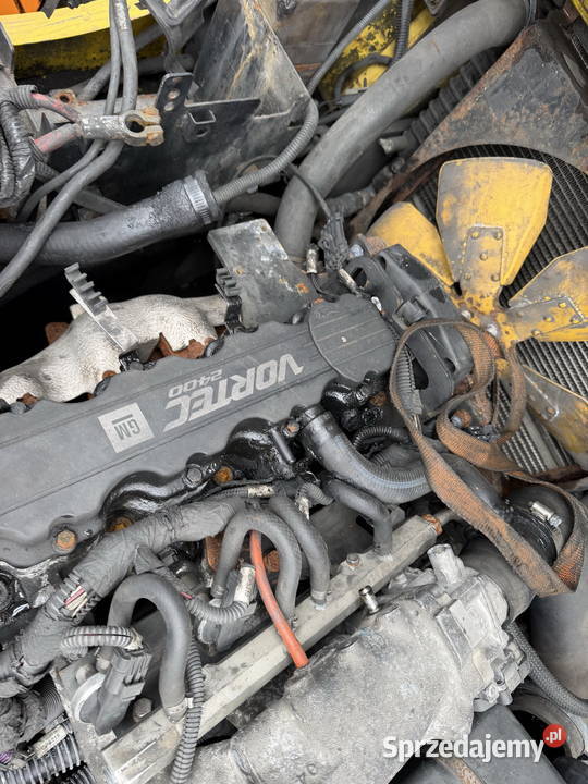 Silnik GM Vortec 24 2400 4cylindrowy wózek łódzkie Działoszyn sprzedam