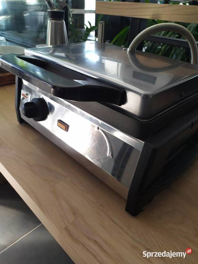 Grill elektryczny P310 gładka powierzchnia Kazuń Polski