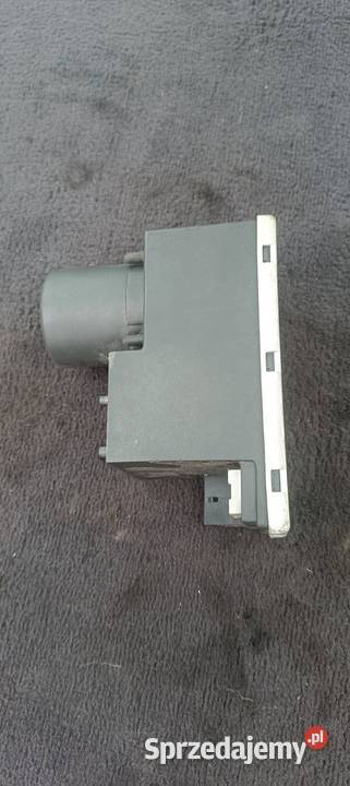 Pompka Sterownika Centralnego Zamka 8D0 862 257