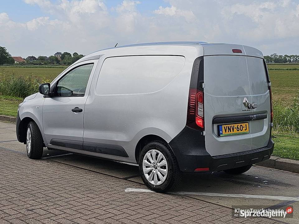 Renault KANGOO 15 DCI 95 COMFORT kompaktowy Rok produkcji 2022