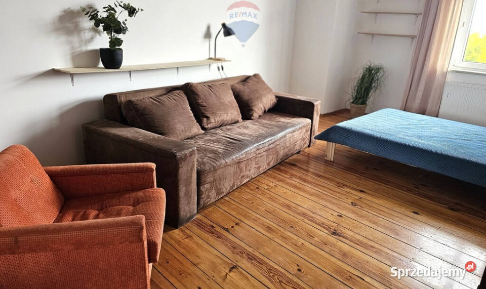 6 pokojowe mieszkanie na Głogowskiej Liczba pokoi 6 Poznań