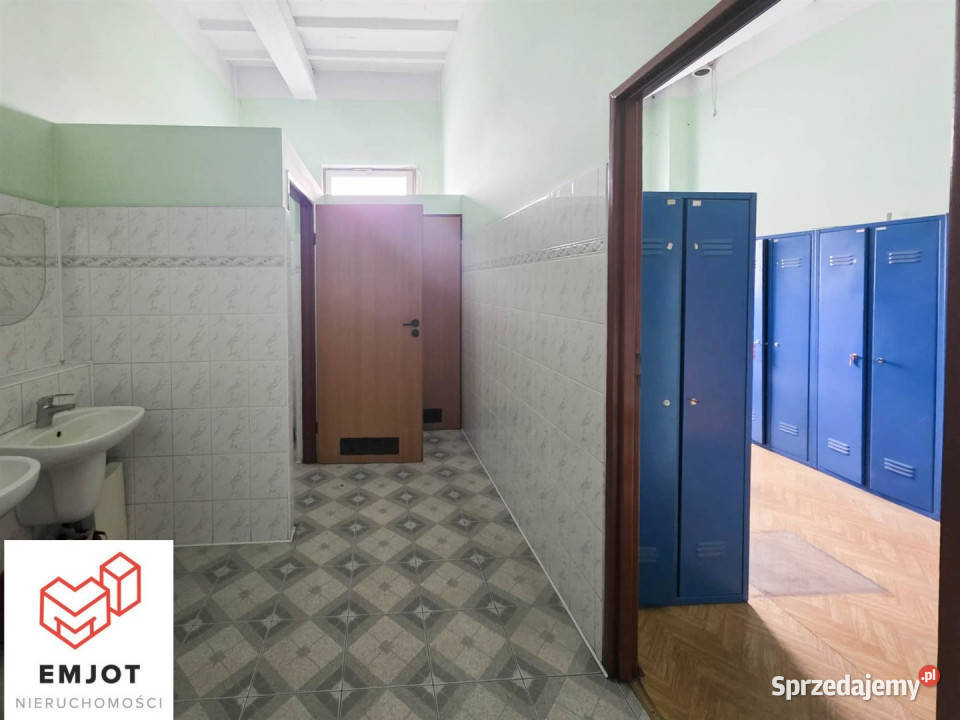 Lokal na wynajem Zduńska Wola 300m2