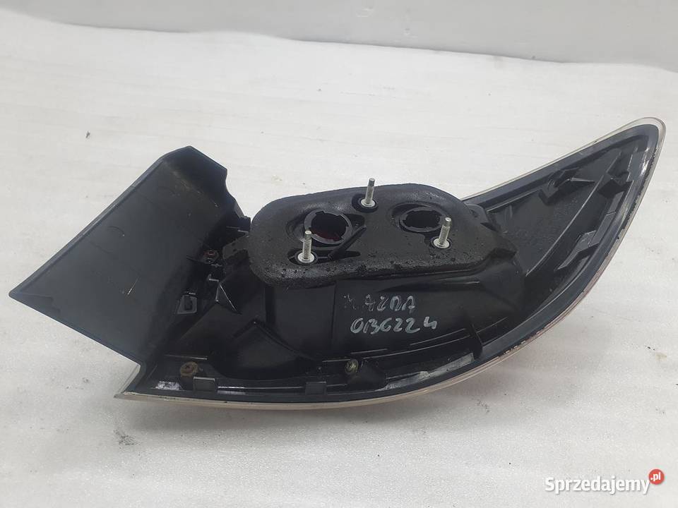 LAMPA LEWY TYŁ MAZDA 3 EU HB BBN751160