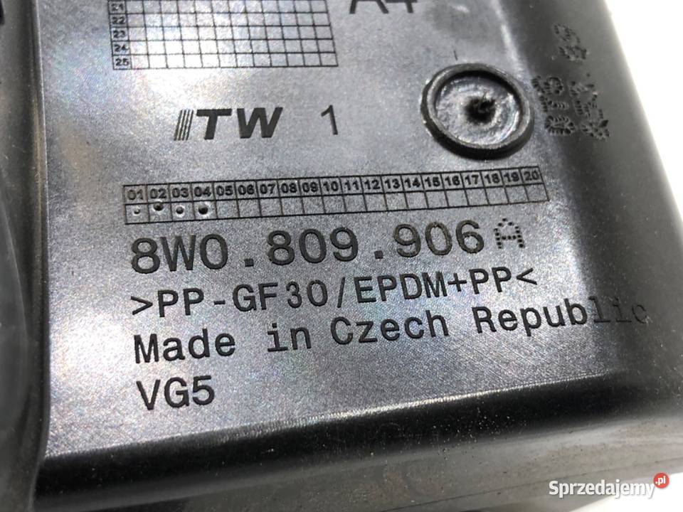 KLAPKA WLEWU PALIWA AUDI A4 B9 8W0809906A Kombi Klapki wlewu paliwa podkarpackie