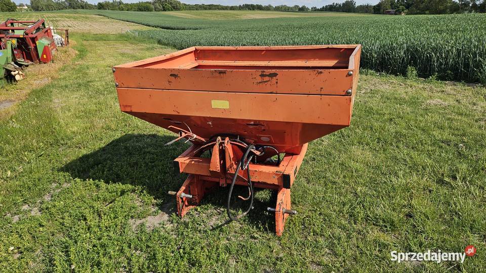 Rozsiewacz nawozu kuhn rauch zsa 800 hydraulika nieuszkodzony Brodnica