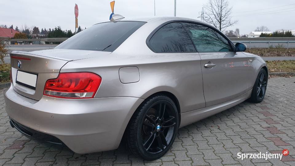 BMW Seria 1 135i Coupe M Sportpaket gniazdo USB BMW
