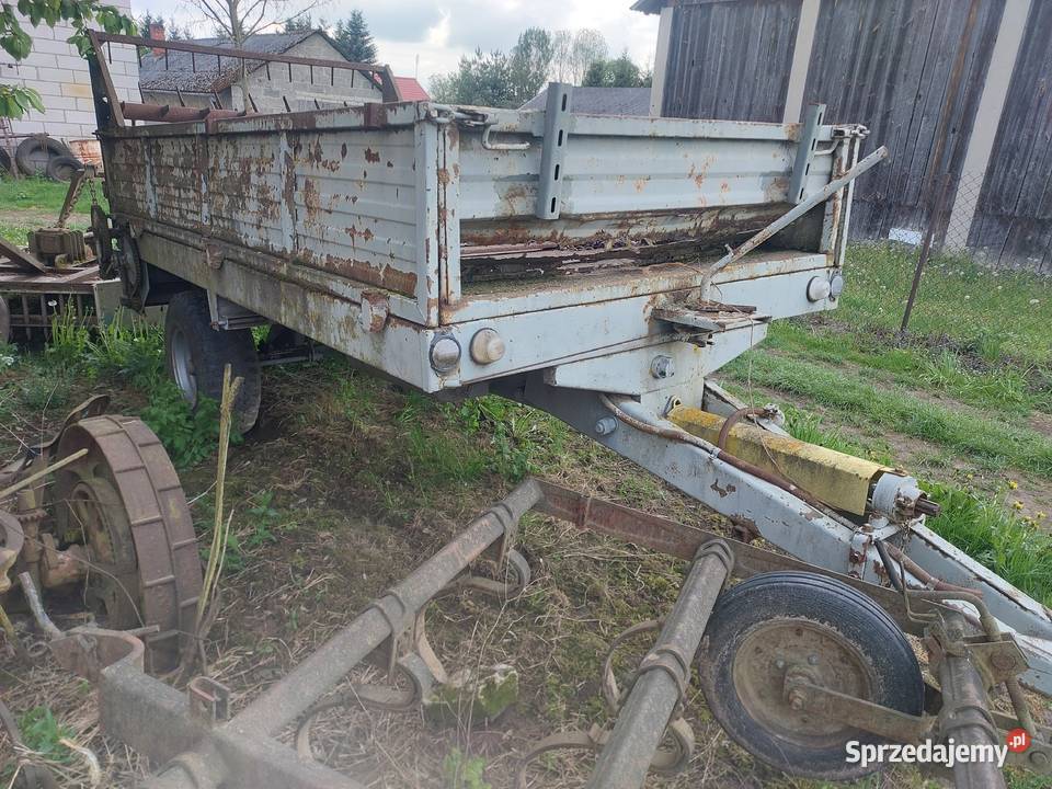 Przyczepa jednoosiowa rama oś rozrzutnik Ksawerówka