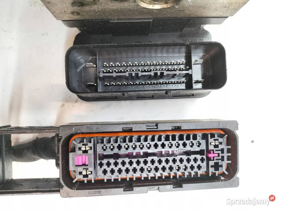 POMPA ABS 1K0614517DN 1K0907379BK VW Volkswagen Rok produkcji 2012