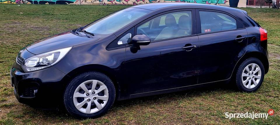 Kia Rio 14 Bogata wersja ledy 6 biegów Klima Rok produkcji 2012 Ostrowiec Świętokrzyski