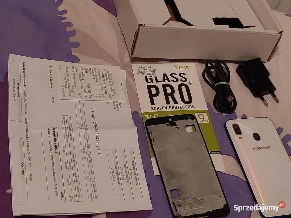 Sprzedam sprawny samsung Galaxy A 40 komplet Ząbki