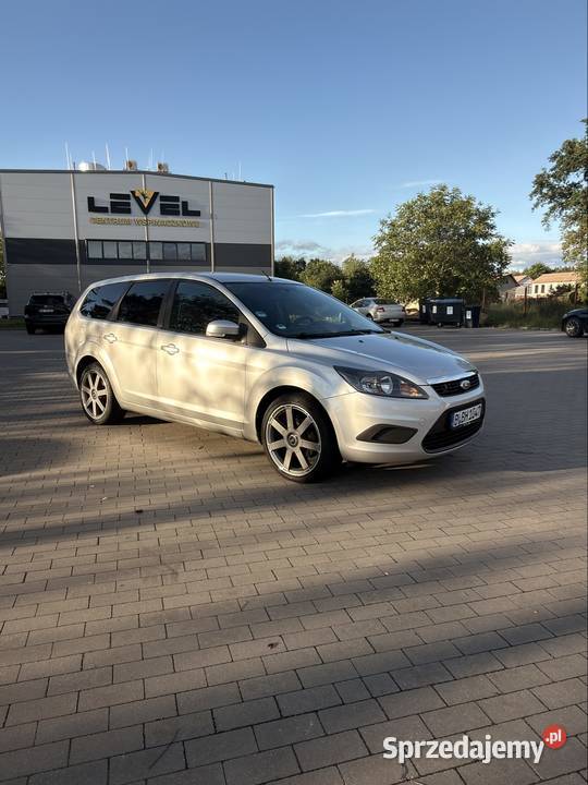 Ford Focus 18 benzyna stan wzorowy Niski manualna Warszawa